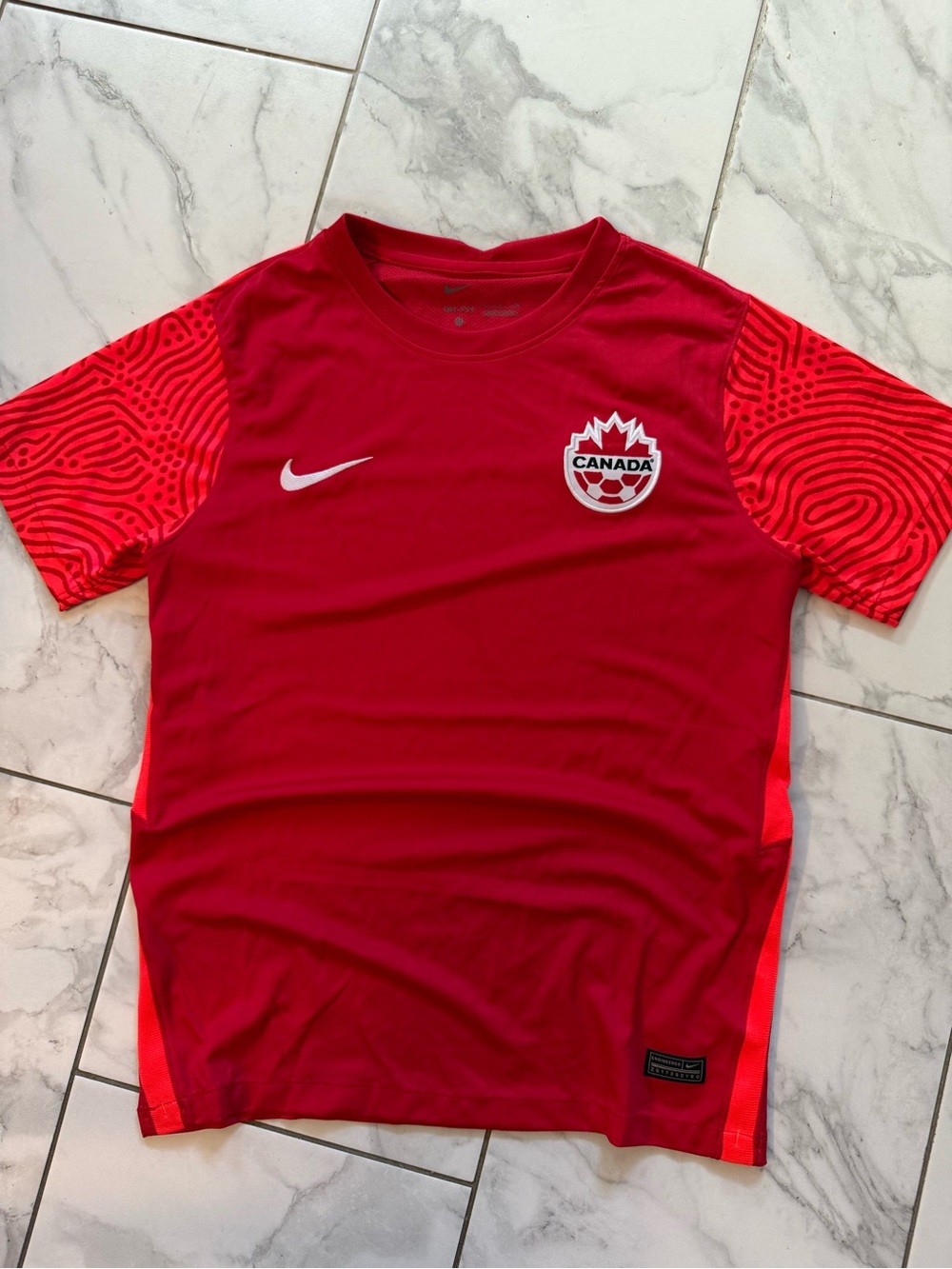 Nike Canada National Team 2021/ 22 Home World Cup Football Kit Soccer Jersey S/M